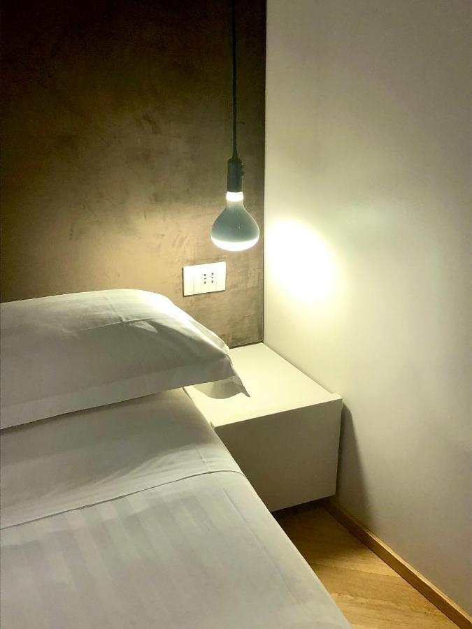 Fifty Eight Suite Milan Cerva Esterno foto